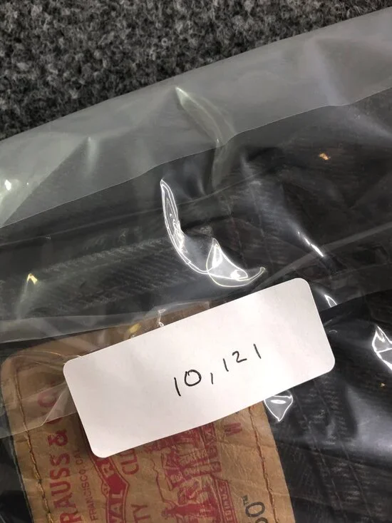 Vintage Y2K Levis 550 Denim Shorts Mens 32 Black Relaxed Gray Jort Skate - Picture 8 of 8